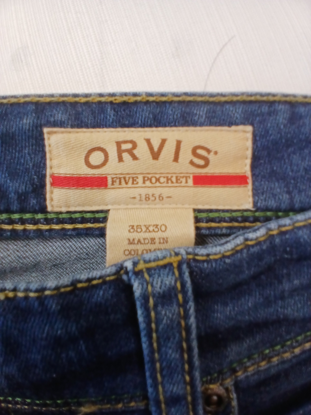 Orvis Men's Straight-Leg Jeans in Dark Blue Denim - Picture 3 of 8